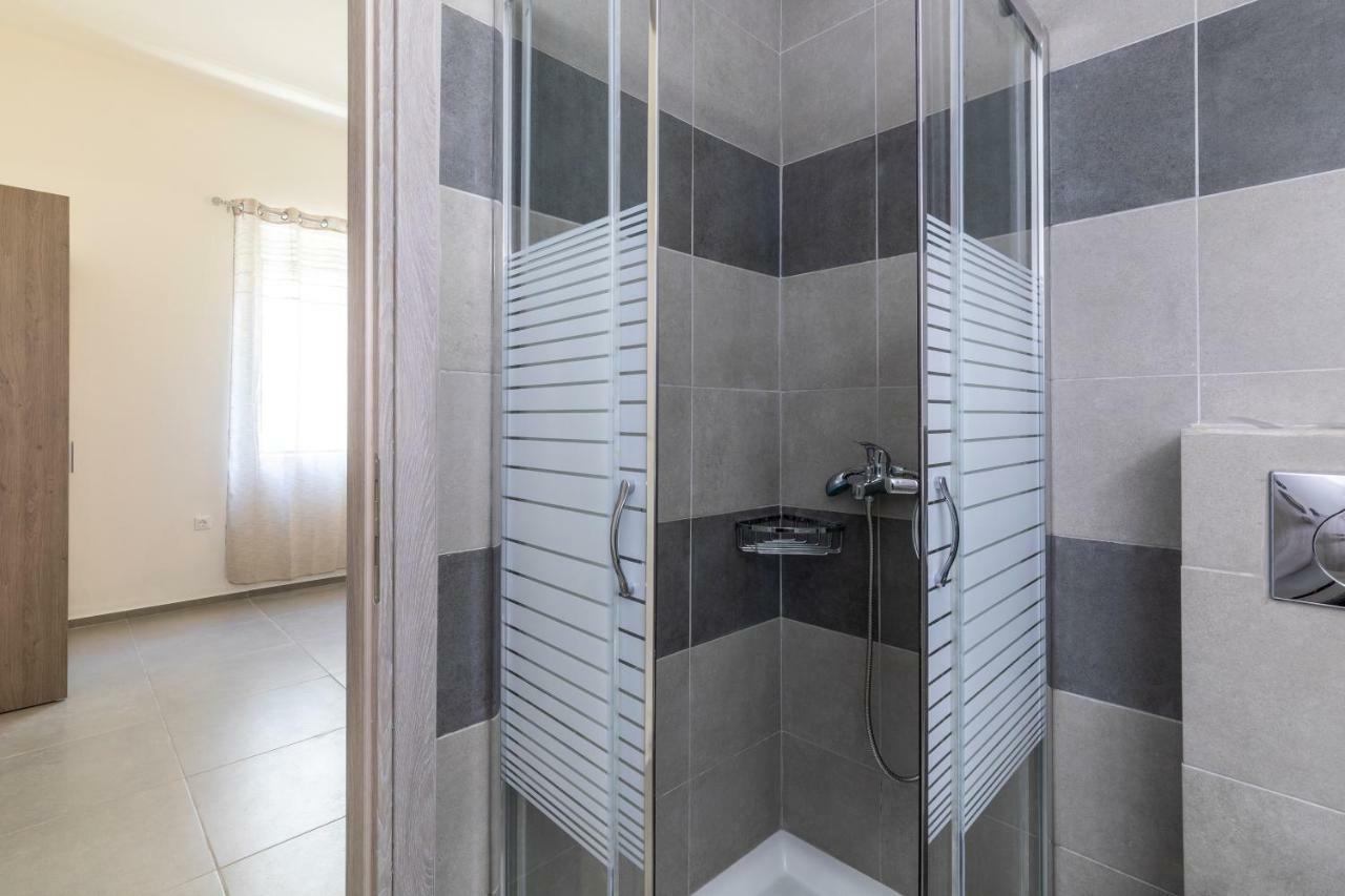 Rose Central Master Bedroom Apartment Rhodes City Zewnętrze zdjęcie